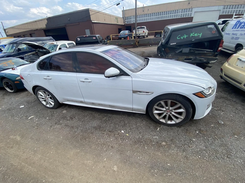 Conjunto de filtro de aire izquierdo usado se adapta a: Jaguar Xf 2016 3,0 L izquierdo grado A Foto 4 de 4