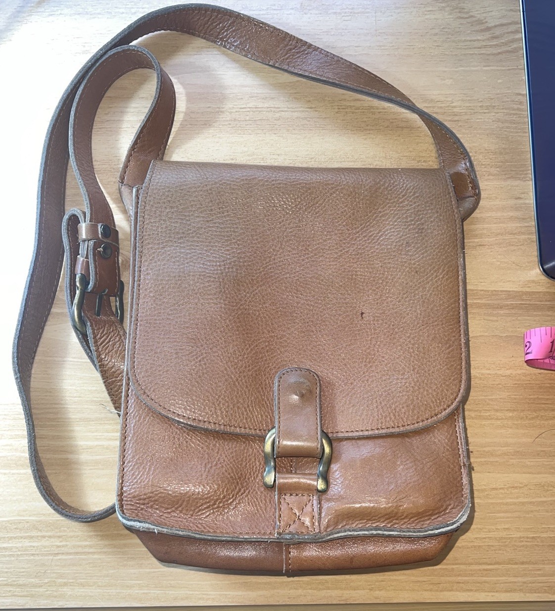 Vintage Eddie Bauer Brown Pebbled Leather Crossbody Messenger Field Travel Purse