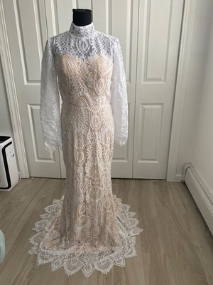 Simple Elegant Mermaid Wedding Dresses Long Sleeves Lace Sweep Train Bridal Gown