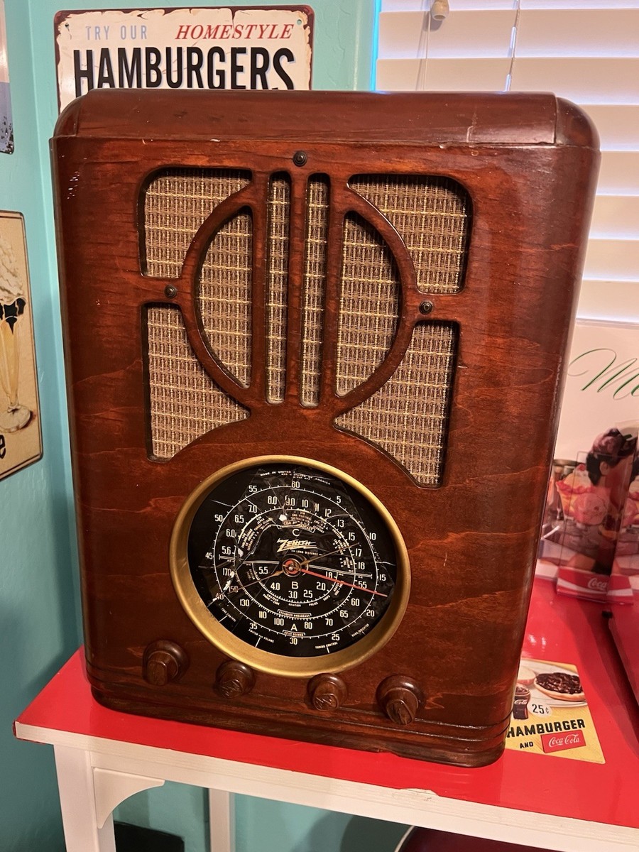 Zenith 6-S-229 Tombstone (1937) Vintage Radio Doesn't Have Screen