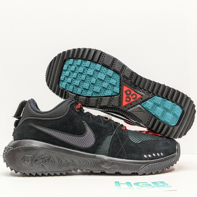 nike acg dog mountain black