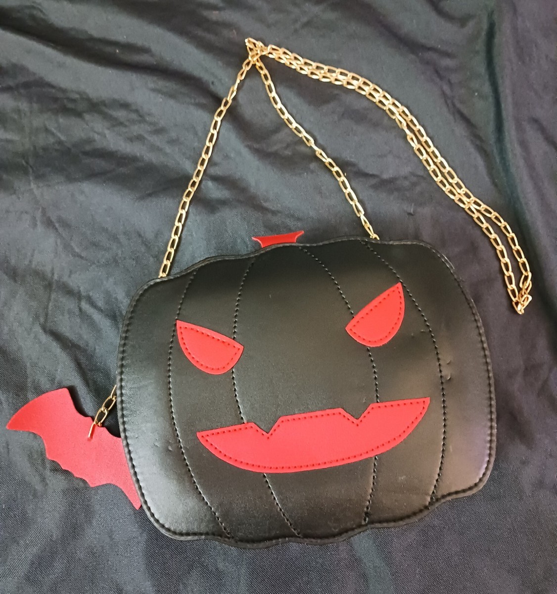 Pumpkin Crossbody Bag With Bat Pendant - Halloween PU Leather Shoulder Purse, Chain Strap, For Women, Gift