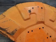 1976-1985 KUBOTA 7100 D 7100D 16 HP 4WD REAR FENTER WHEEL WELL ORANGE MUD GUARD