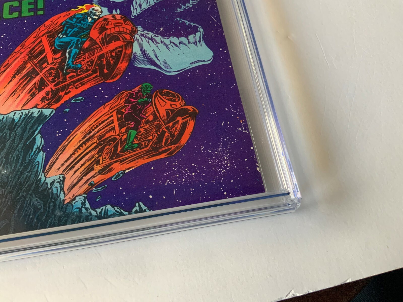 GHOST RIDER 35 CGC 9.6 WHITE PAGES COOL SKULL DEATH RACE COVER MARVEL COMICS