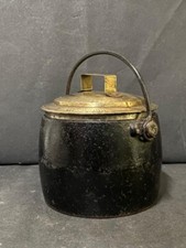 OLD VINTAGE T & C CLARK & CO NO.4, 3 PINTS CAST IRON ENAMEL SAUCEPAN POT ENGLAND