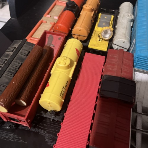 Lot Of HO Train Freight Cars EBay lot-of-ho-train-freight-cars-ebay