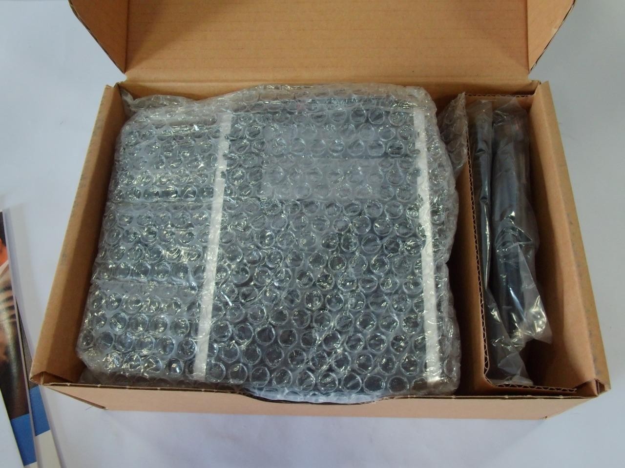 New Polycom VVX 411 Gigabit PoE 12-line VOIP Desktop Business Phone