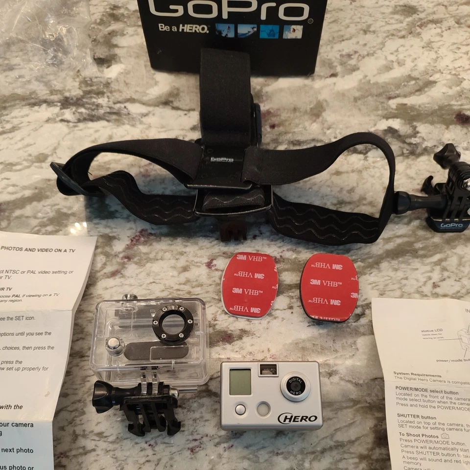 Go Pro Hero 3 - silver - with Accessories - Image 2 of 4