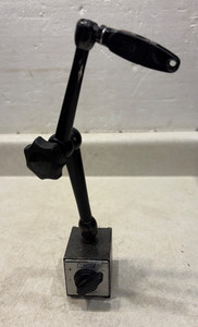 Noga Magnetic Base Articulated Arm Indicator Holder