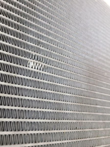 2011 12 13 14 15 16 2017 NISSAN JUKE Radiator Nismo Rs 214101KC5A 11-17 - Imagem 3 de 4