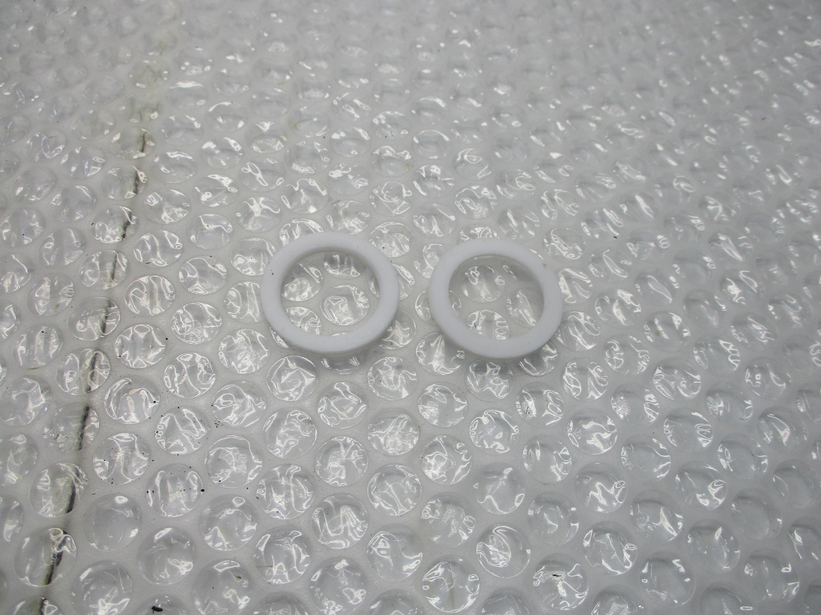 INDUSTRIAL SPARE V-11211 GASKET LOT OF 2 NSNP