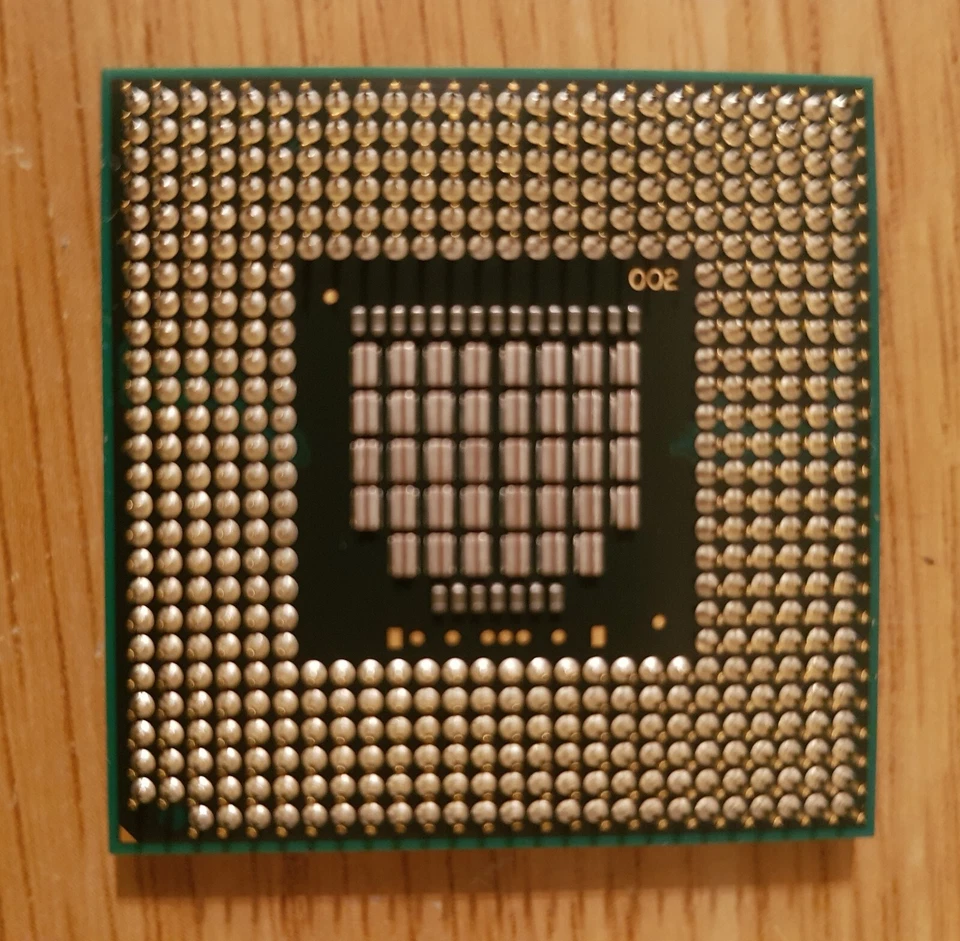 Processor CPU Mobile Intel Pentium T2130 1.86 GHz 533 MHz SL9VZ Socket M PPGA478 - Image 2 of 2
