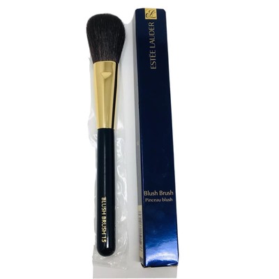 estee lauder blush brush