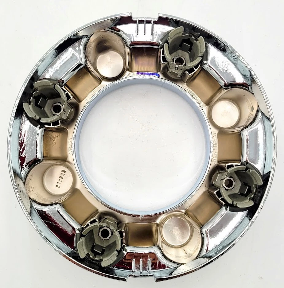 OEM 2017-2024 Ford F250 Super Duty Front Chrome 8 Lug Center Cap - HC3C-1A096-LD - Image 4 of 4
