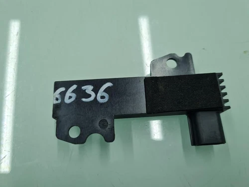 DS7T15603CA Antena para FORD KUGA Hybrid ST-Line 2020 139109 - Imagen 2 de 3