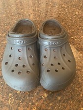 CROCS classic brown clogs lined with brown faux fur M6 W8