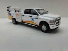 GREENLIGHT 2015 DODGE RAM 3500 DUALLY SERVICE BED CRANE hoist 1/64 4x4 Hitch&Tow