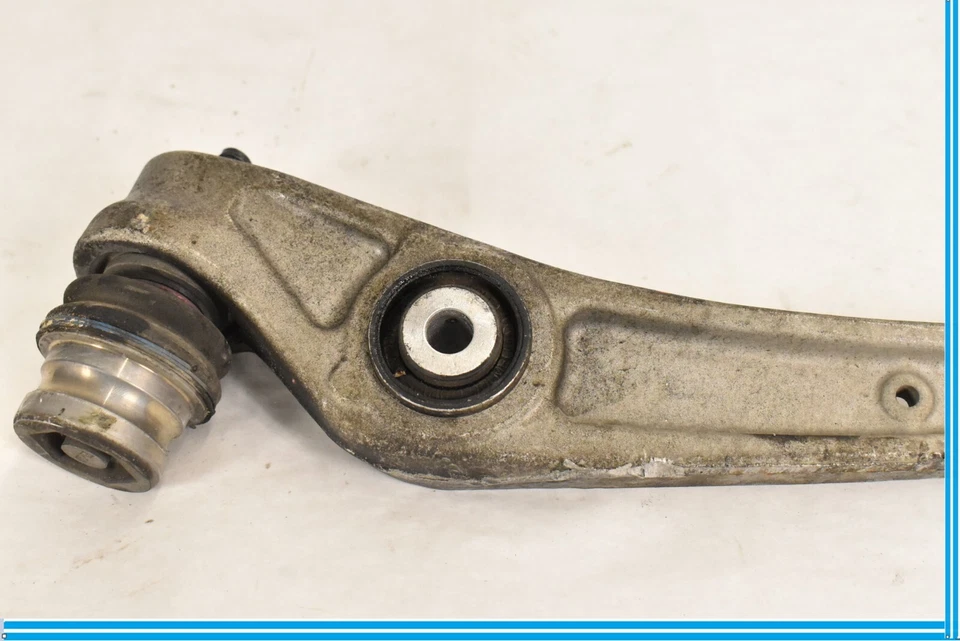 AUDI S8 2011-2017 CONDUCTOR DELANTERO BRAZO DE CONTROL INFERIOR 22665 Foto 3 de 4