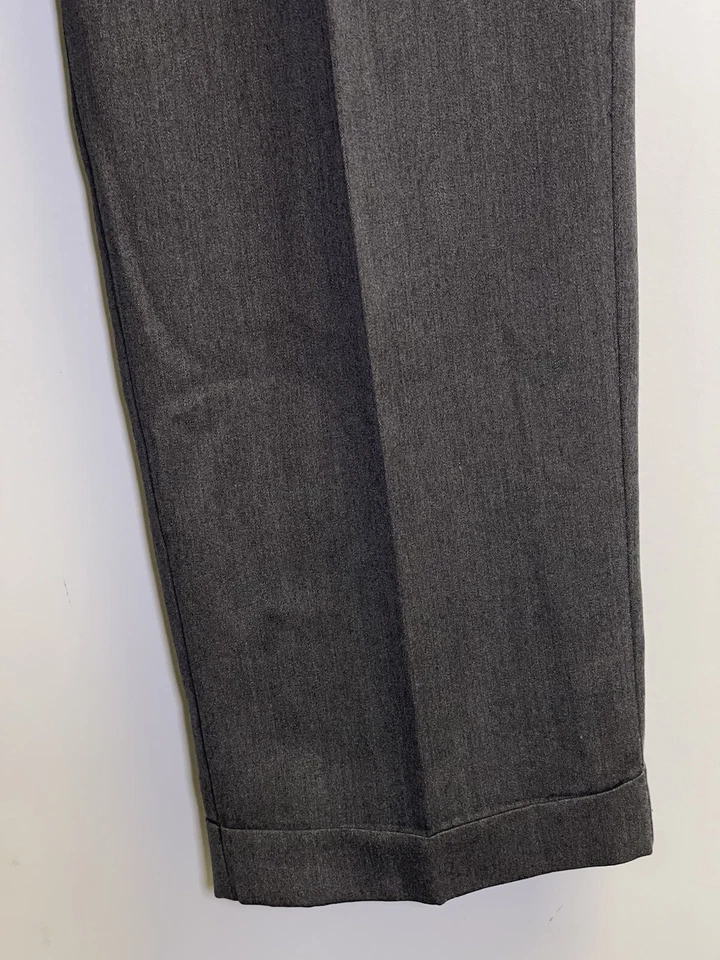 NWT Covington Sears Trousers Mens 34x30 Gray Pleated Cuffed Classic Perfect Pant - Image 3 of 4