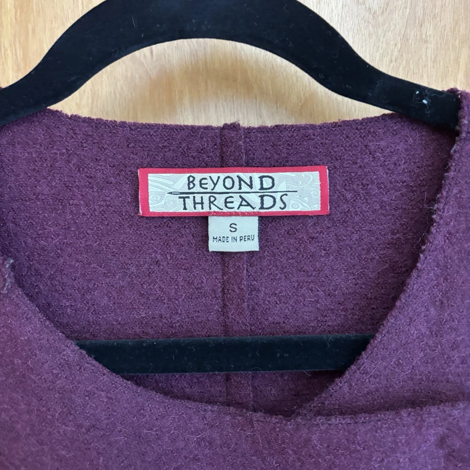 Beyond Threads Malbec Pleated Serena Peruvian Alpaca Wool Sweater Jacket Small - Image 2 of 4