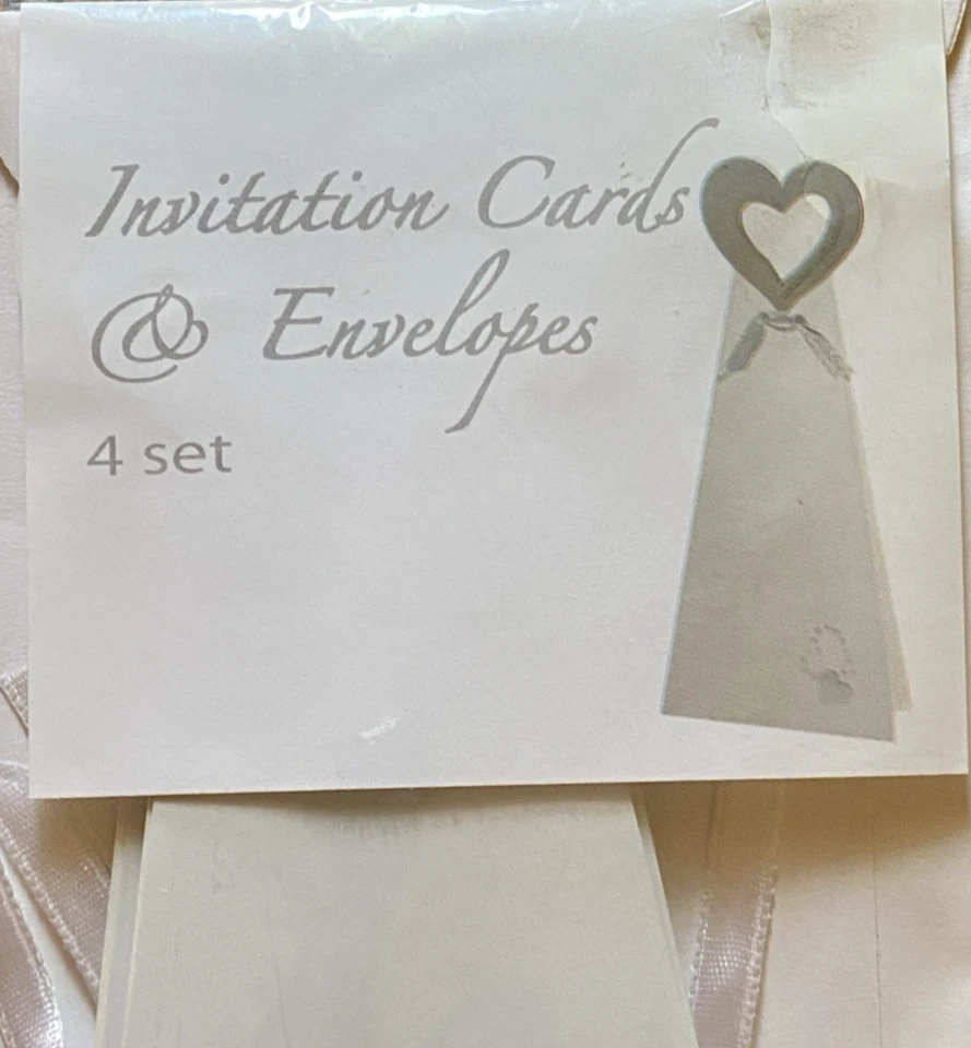 Invitation Cards & Envelopes Set of 4 White w/Silver Heart - Image 2 of 4