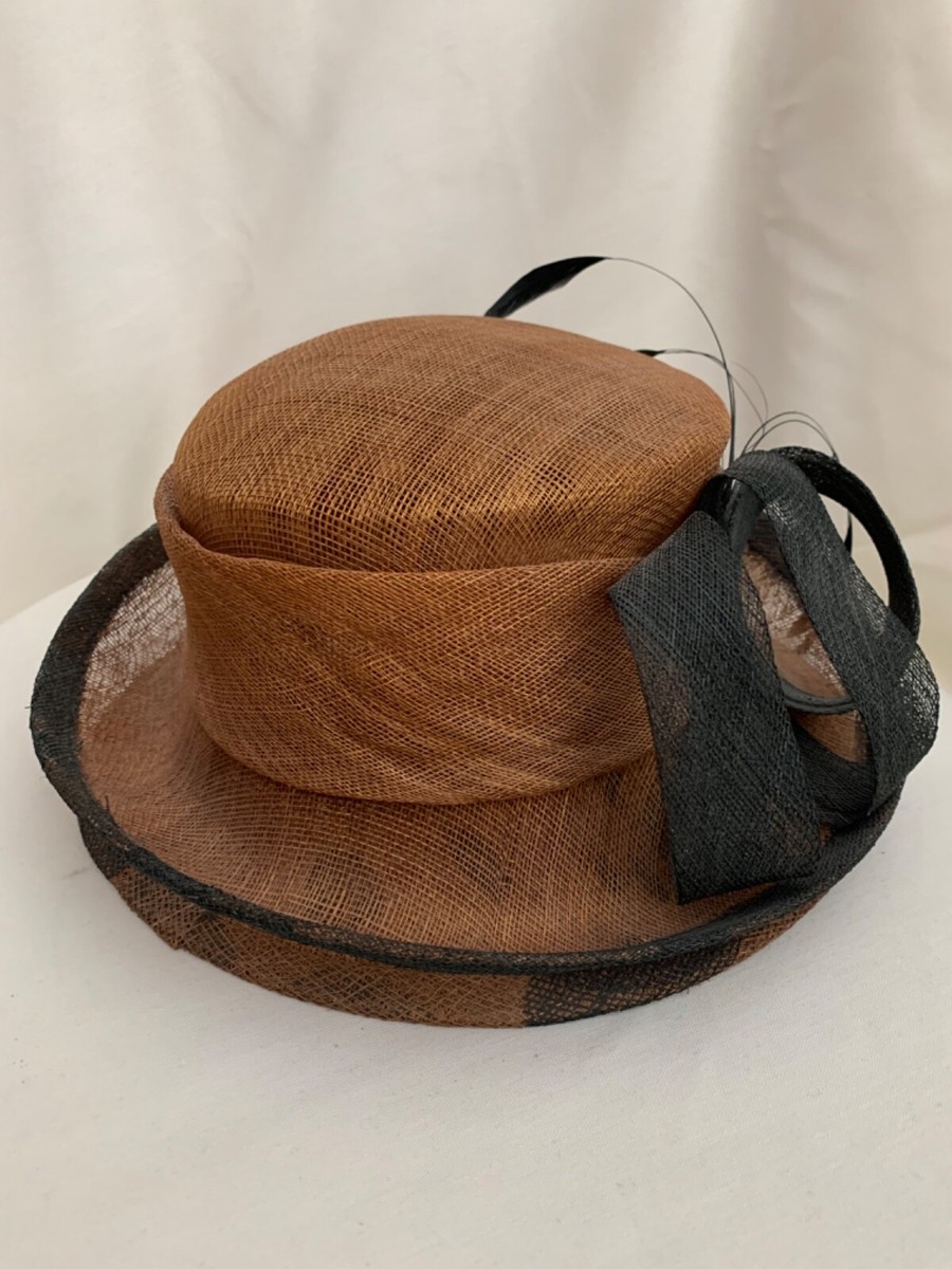 Vintage Hat  Soprattutto  Made In Italy  100% Vegetable Fiber Vintage Italy Straw Raffia Boater Hat, 1940s-50s Hat  main image 2