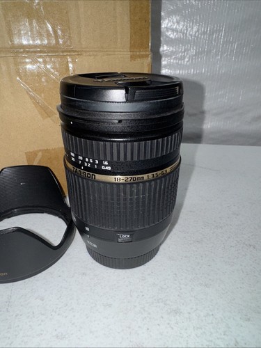 Tamron 18-270mm F/3.5-6.3 Di II PZD Lens for Canon - Picture 4 of 9
