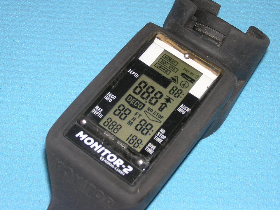 Battery Replacement! Batteriewechsel für Aqualung Monitor 2, %