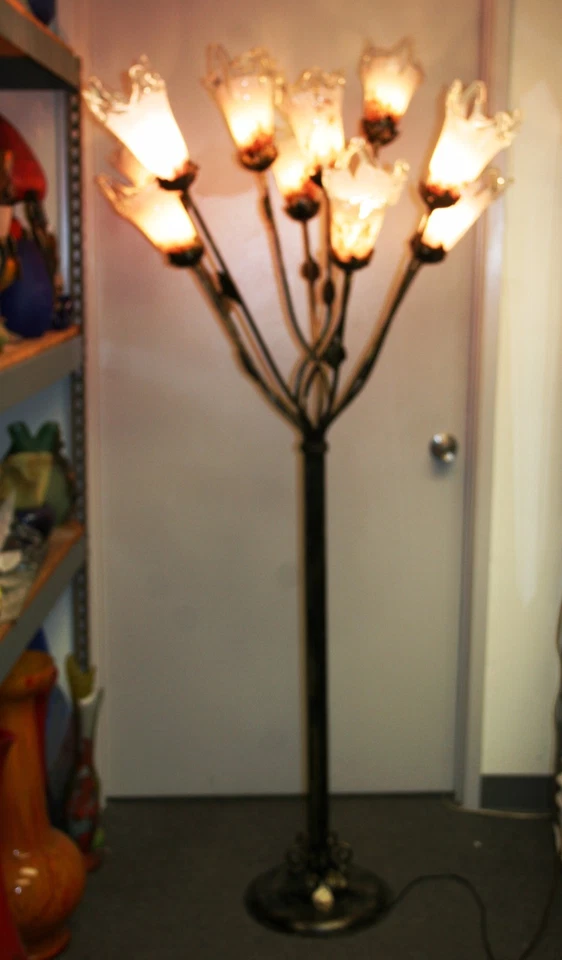 11 ламп кованое железо напольная лампа фиолетовое стекло тюльпаны абажуры  - Изображение 2 из 4