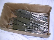 #Z Dinner Knives Stainless Steel Flatware Mixed Mismatch Patterns - Lot of 50