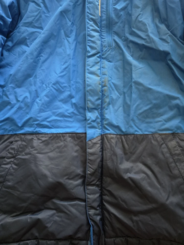 Columbia jacket for boys, in blue, with hood and zipper, size 14/16 Since 1938. - Image 2 of 4