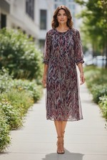 Ella Moss 3/4 Sleeve Chevron Midi Dress - Navy, Burgundy, Cream XS - 100% Silk