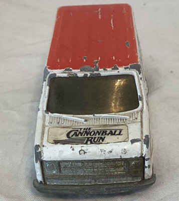 Vintage ERTL The Cannonball Run Ford Van Ambulance (Seller Cat