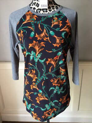 LuLaRoe Size S NEW NWT Randy Baseball Raglan, Scoop Neck, Mid Length Sleeves