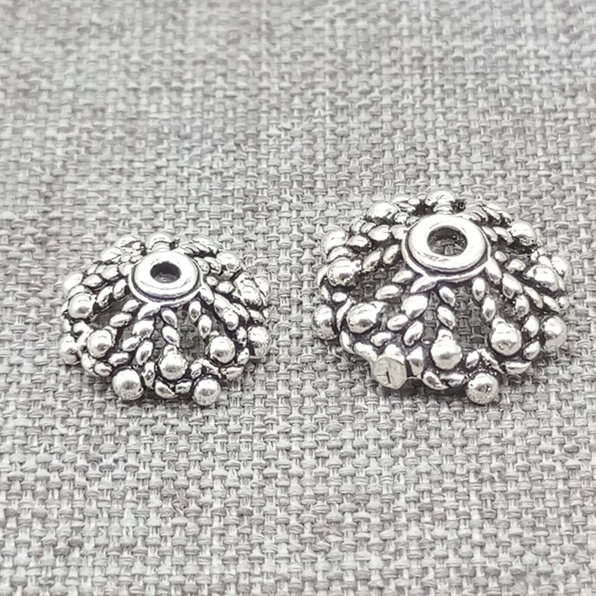 4 Tappi Rotondi Distanziatori In Argento 925 Per Perline - Diametro 15 Mm, Foro 2.5 Mm - Base Per Creazione Gioielli Fai Da Te - 2