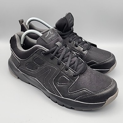 Newfeel DECATHLON Men's Size 9  lightweight sport shoe sneaker  EU 42 Black