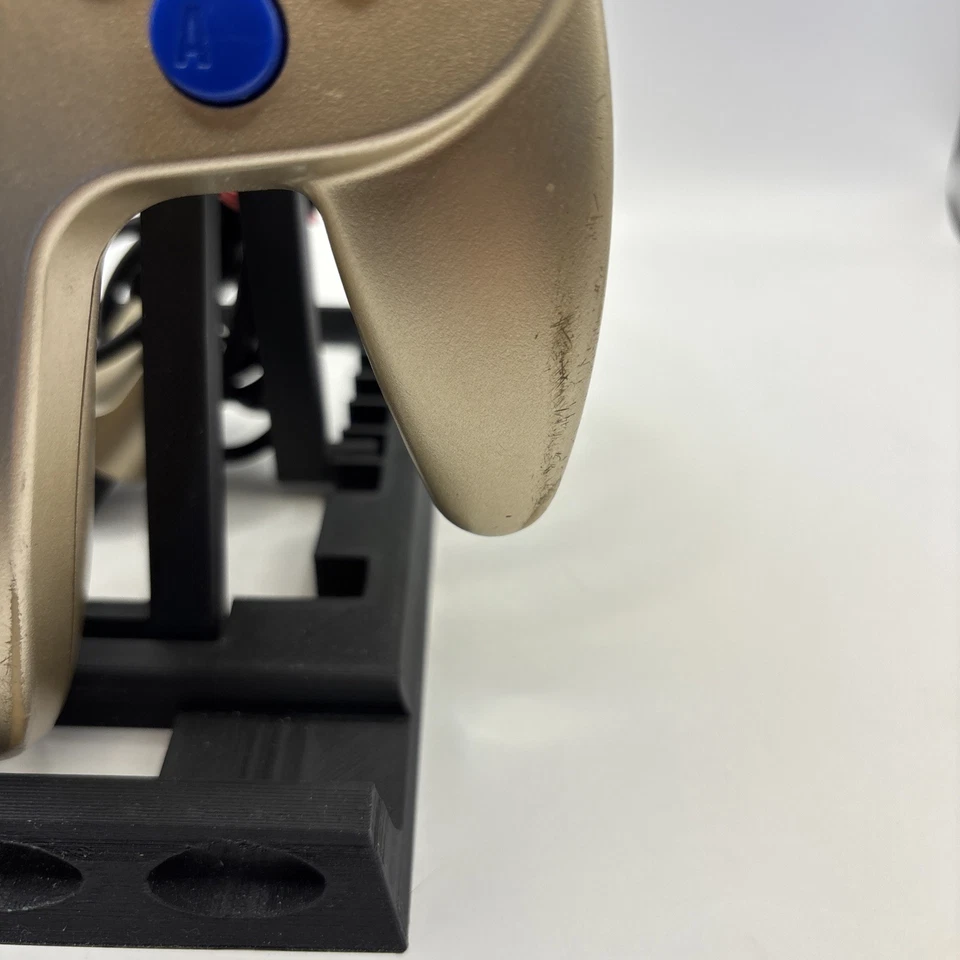 Mando Gamepad Nintendo 64 N64 Oficial OEM Dorado NUS-005 Probado Foto 3 de 4