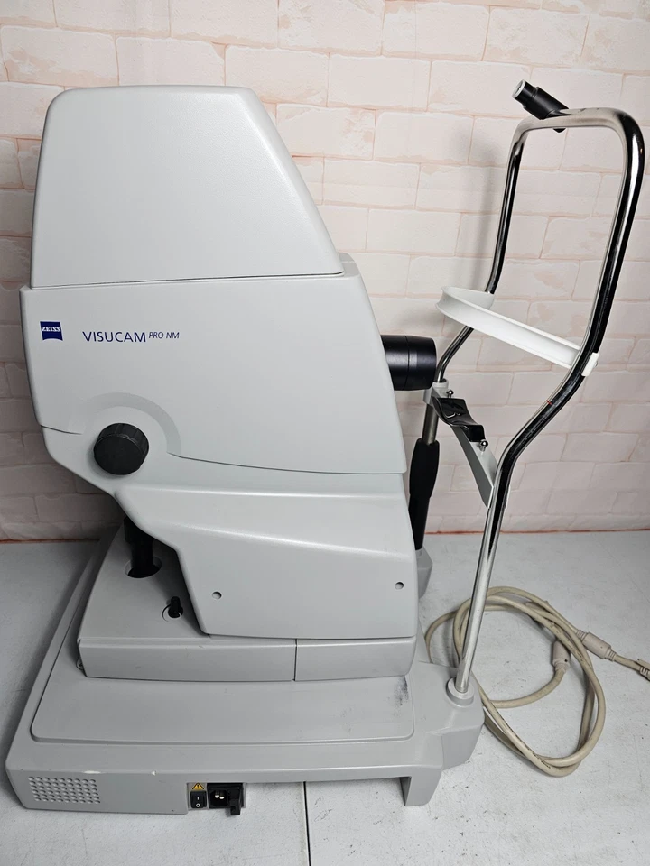 Cámara Zeiss Visucam Pro casi nueva fondo de retina (solo cámara) Foto 3 de 4