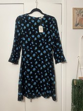 Sweet Floral Tea Dress Oasis Blue & Black Size6 NWT Vintage Style Flutter Sleeve
