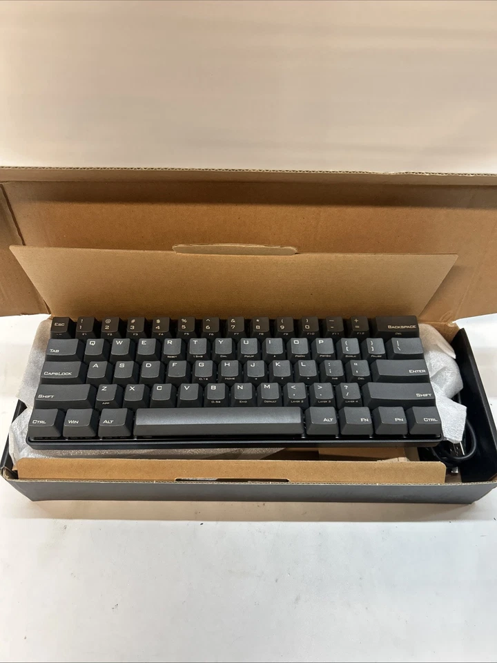 Vortex pok3r Mechanical keyboard black - Image 3 of 4