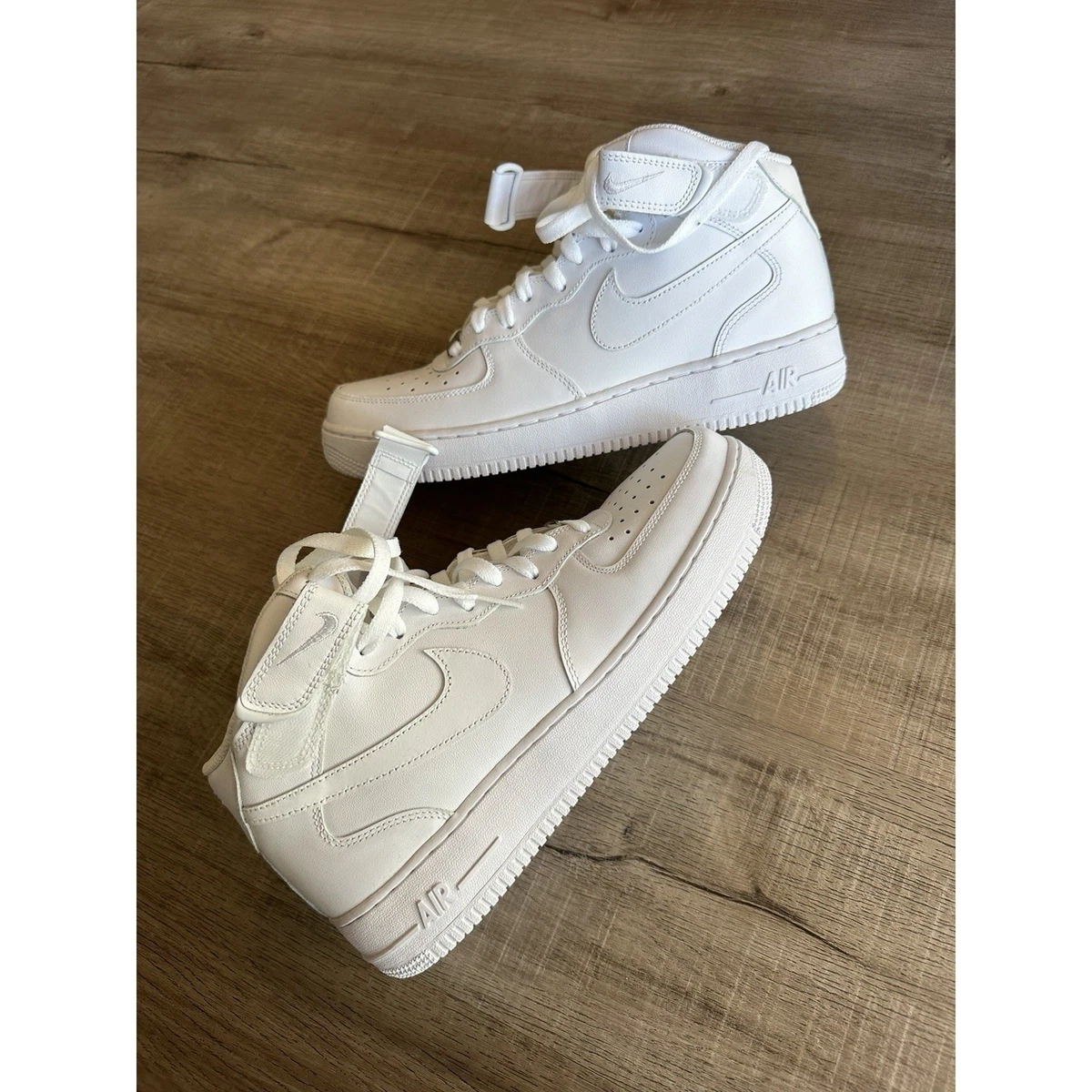 NIKE AIR FORCE 1 MID ホワイト　26.5 Nike Air Force 1 Mid White Black for Sale | Authenticity