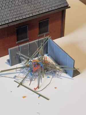 Spur N Betonfertigteile L-Schächte Wandlast/Diorama ''verschiedene Farben'' Maßstab 1:148