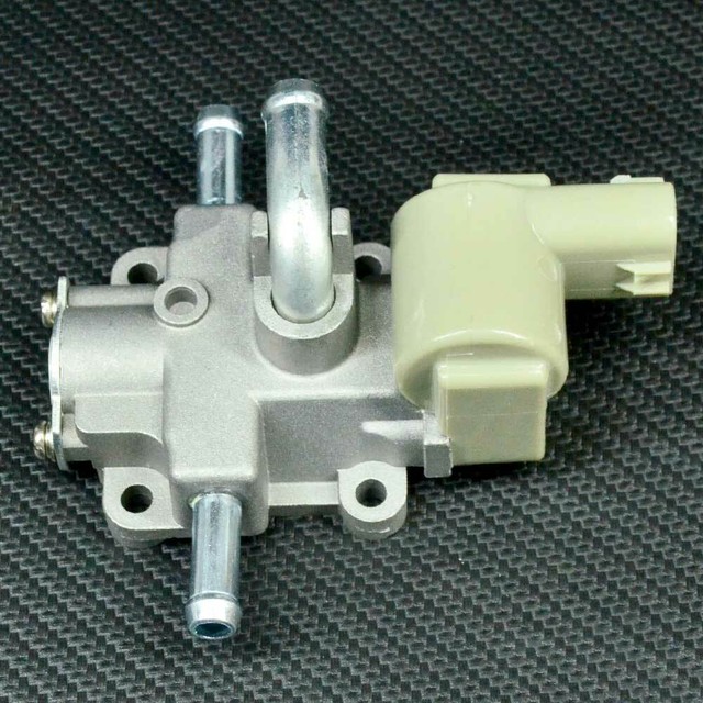 New Idle Air Control Valve For Toyota Tundra Tacoma 4Runner 3.4L 22270