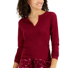 Jenni Women's Long Sleeve Ribbed Knit Split-Neck Pajama Top, Wine Red, Medium