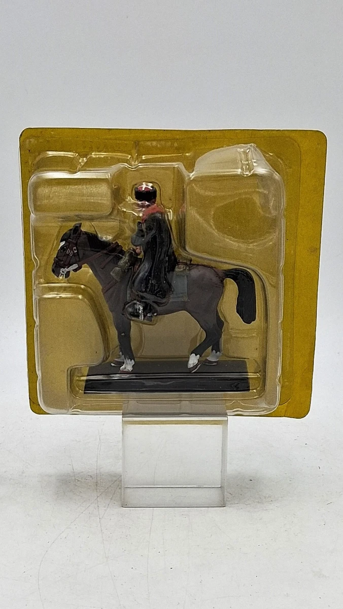 Figurine Militaria Russie - Troïka, Traîneau, Fusils, Cheval - Étain Et Alu Peint - Occasion