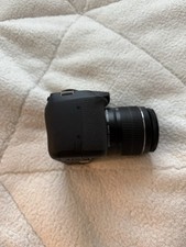 Cannon EOS 2000D DSLR Camera 18-55mm Lens Excellent Condition