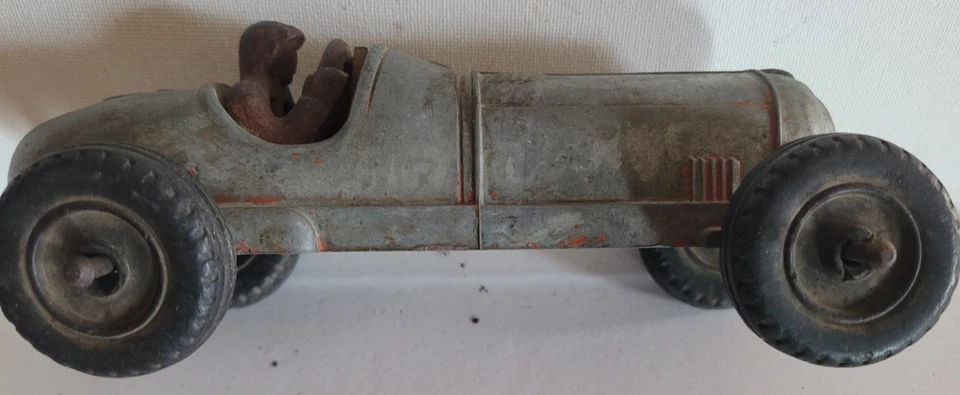 VINTAGE 1950 Hubley Kiddie LARGE RACING CAR USA ORIGINAL TOY RACER DIECAST RACE - Image 3 of 4