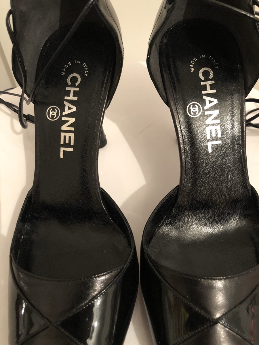 CHANEL ブラックレザーハイヒール CHANEL - CHANEL ブラックレザーパンプス ゴールドヒールの通販
