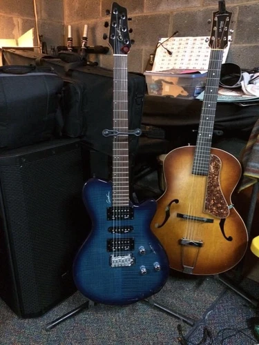 Godin Solidac HSH Solid Body Blue Quilted Top Electric Guitar w/ Hardshell Case