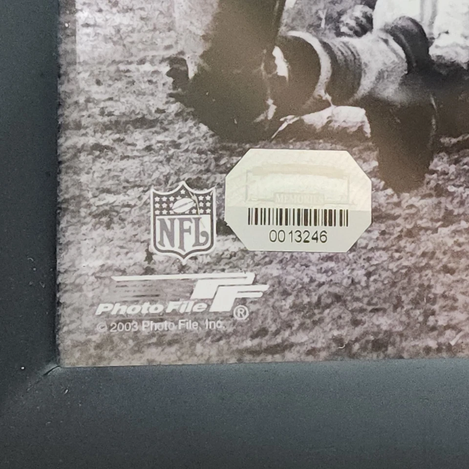 Minnesota Vikings CARL ELLER Signed "HOF '04" Autograph Auto B&W 8x10 Photo COA - Image 4 of 4